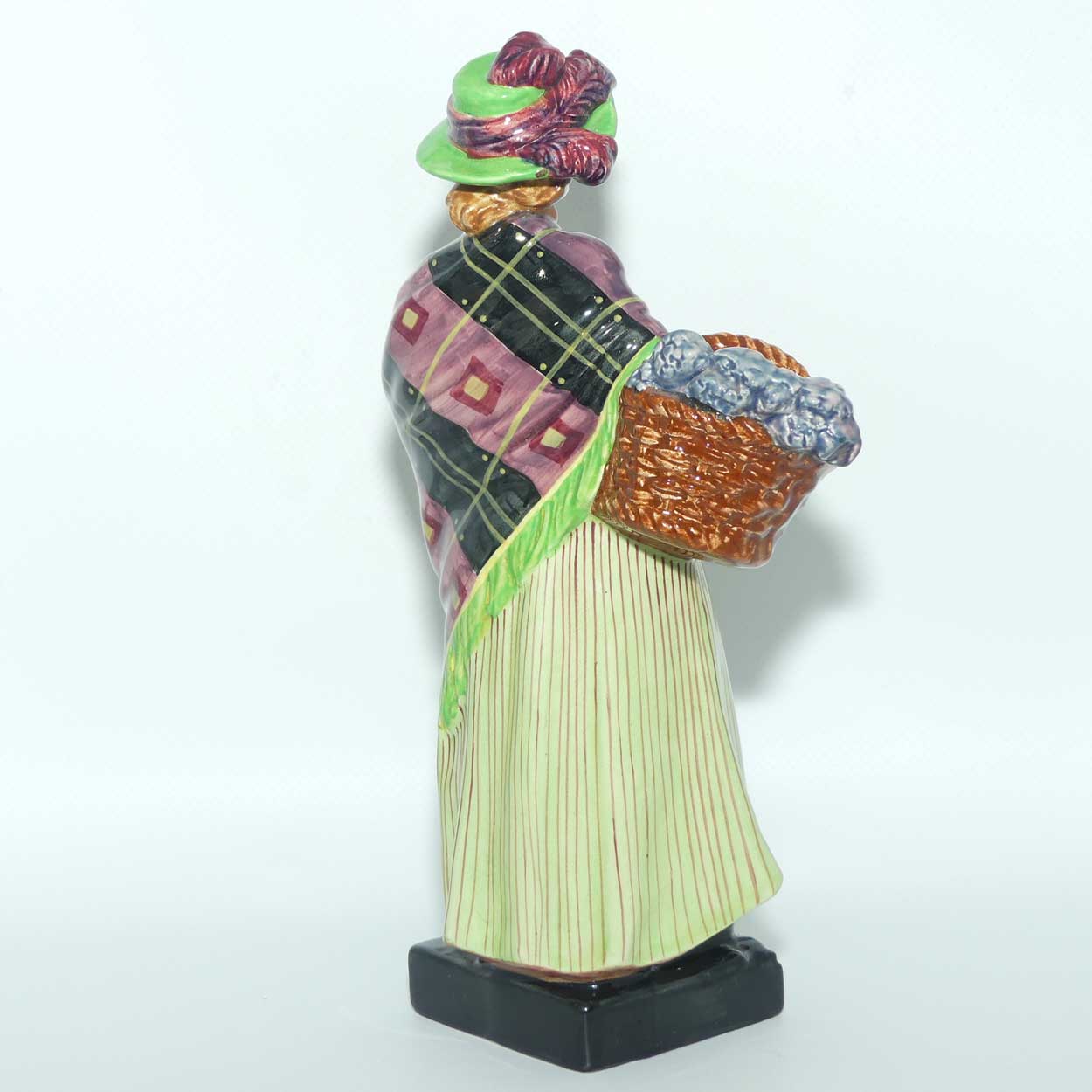 HN1373 Royal Doulton figure Sweet Lavender