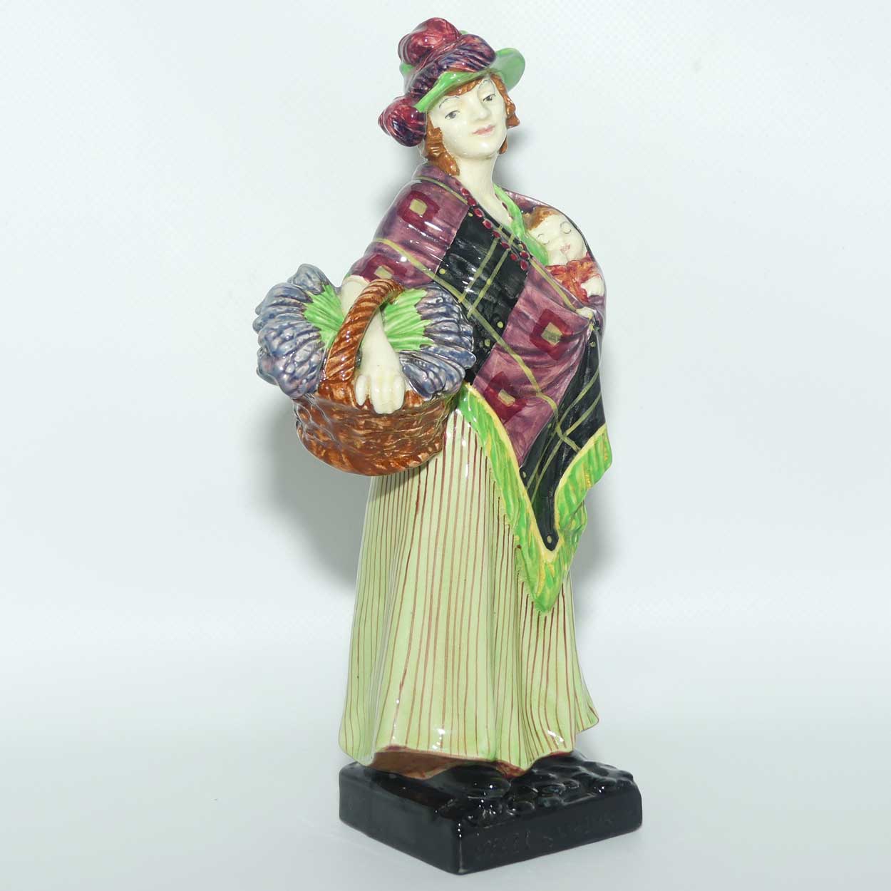 HN1373 Royal Doulton figure Sweet Lavender