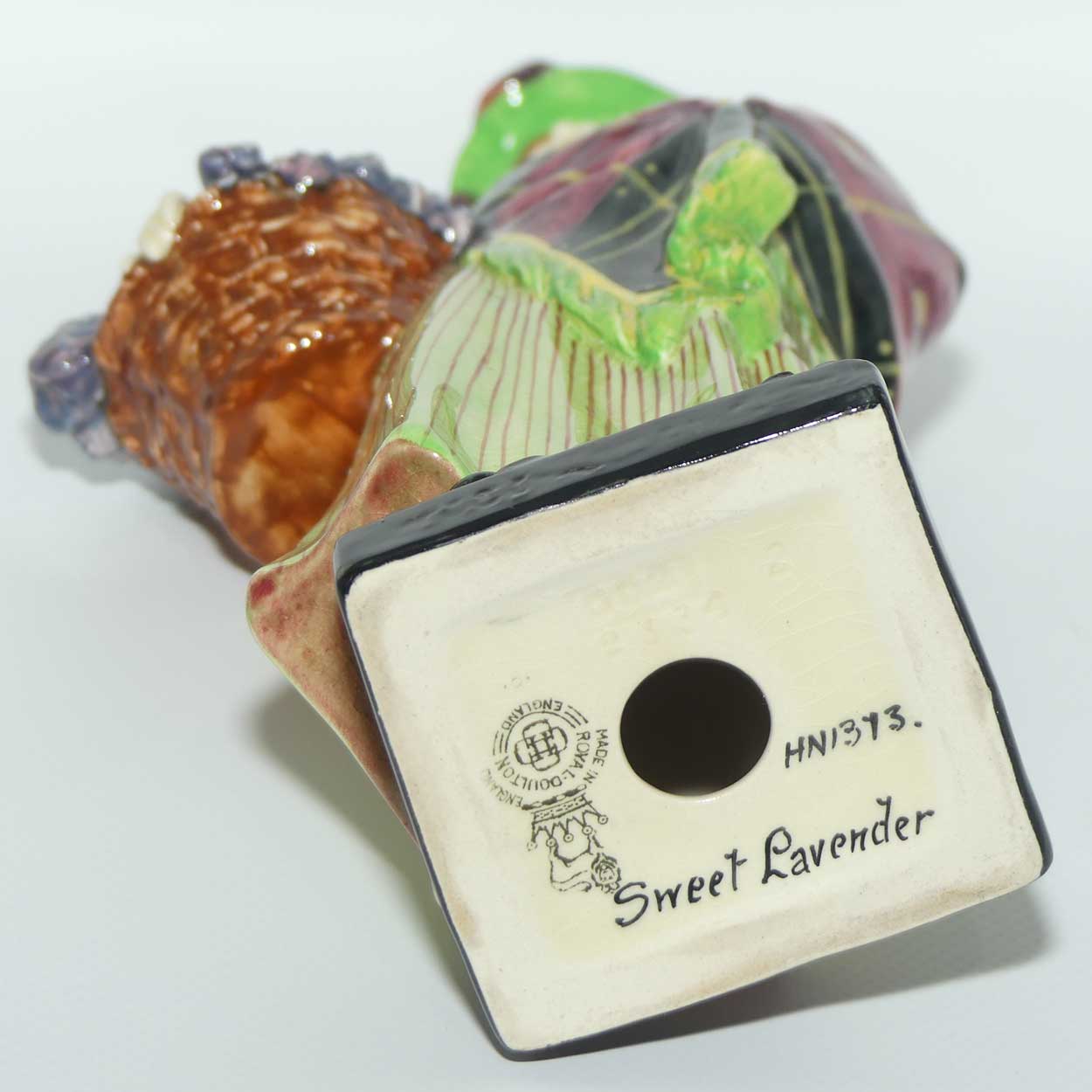 HN1373 Royal Doulton figure Sweet Lavender