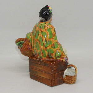 HN1492 Royal Doulton figure Old Lavender Seller