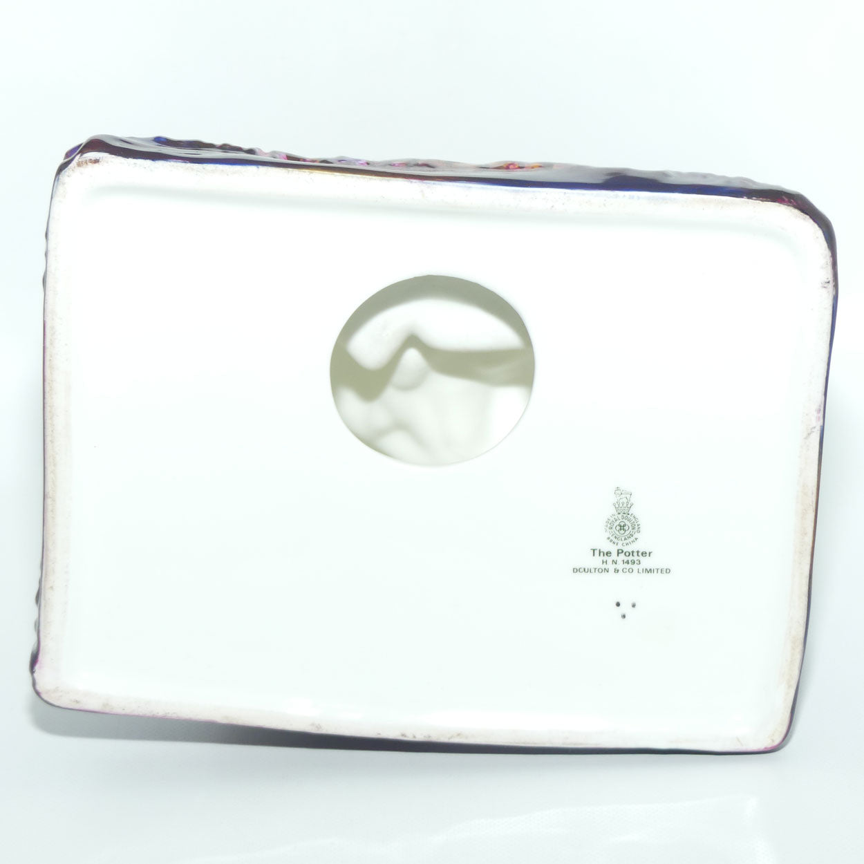 HN1493 Royal Doulton figure The Potter | Flat Base | later version