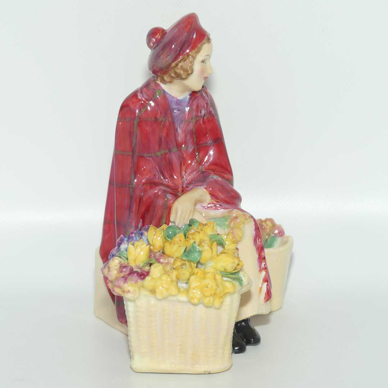 HN1626 Royal Doulton figure Bonnie Lassie