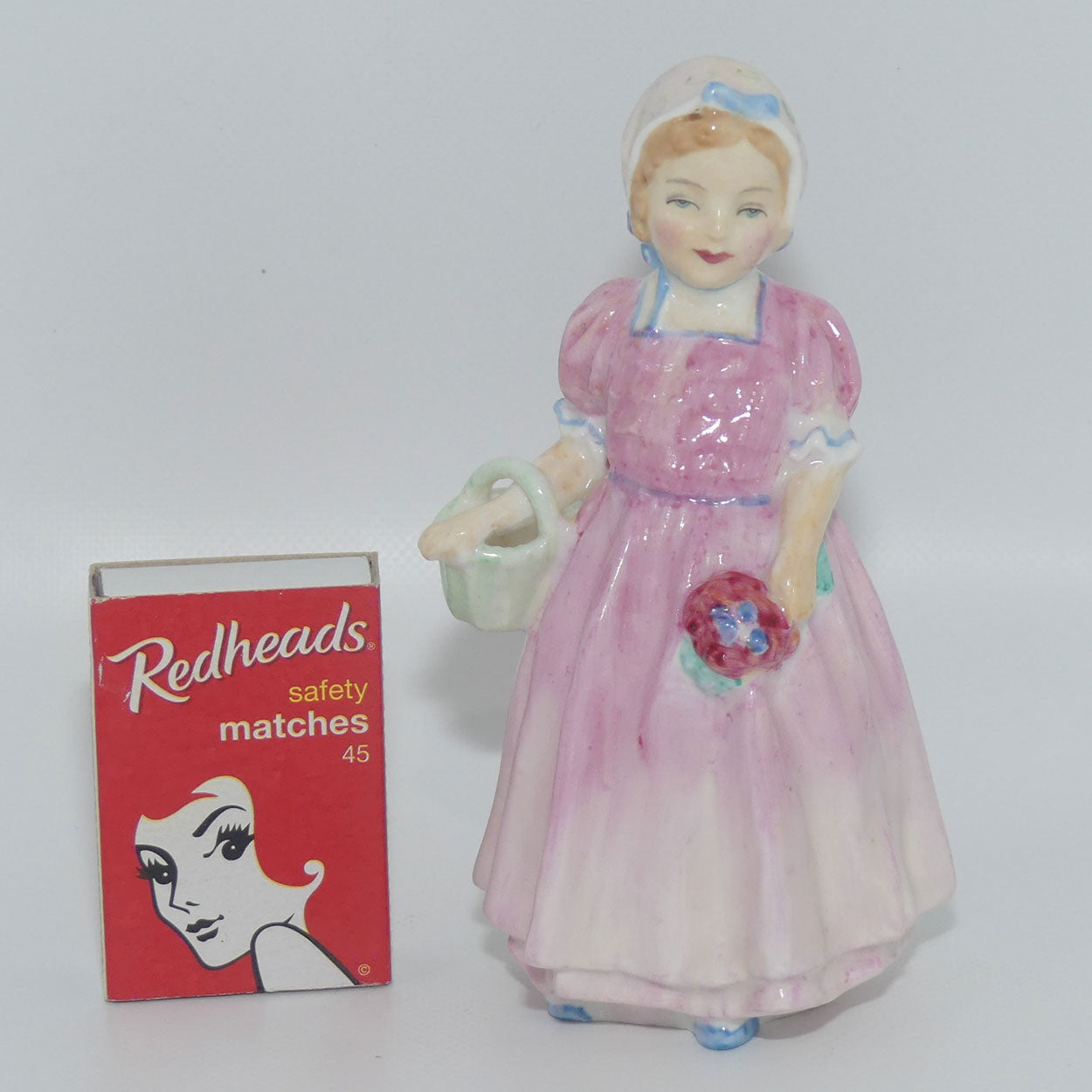 HN1677 Royal Doulton figurine Tinkle Bell | Leslie Harradine