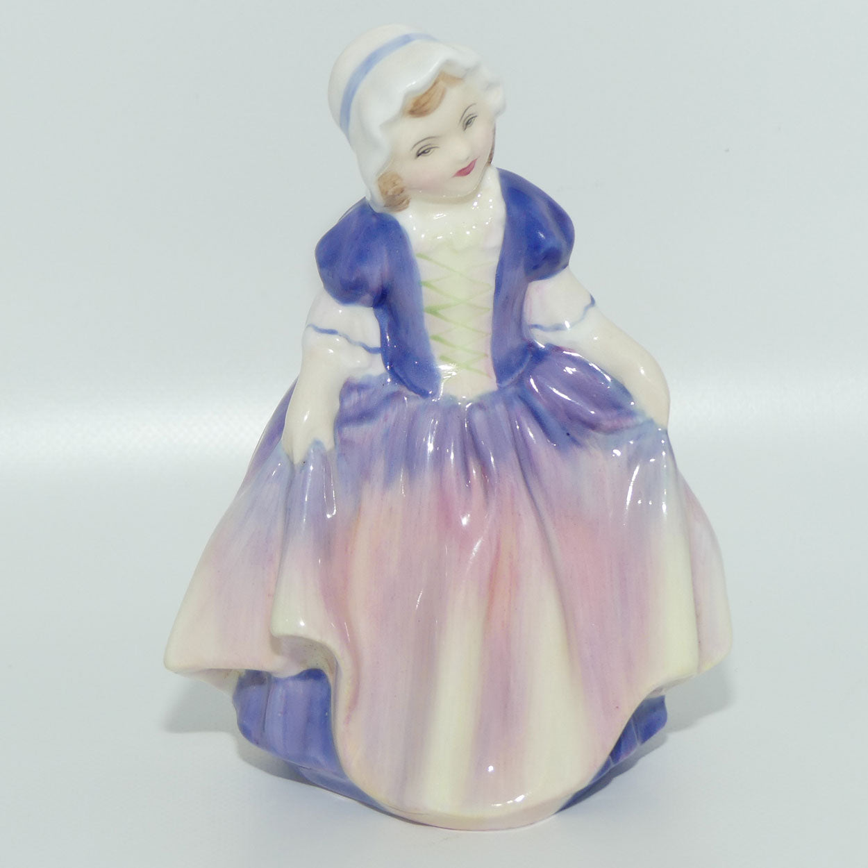 HN1678 Royal Doulton figure Dinky Do | later version