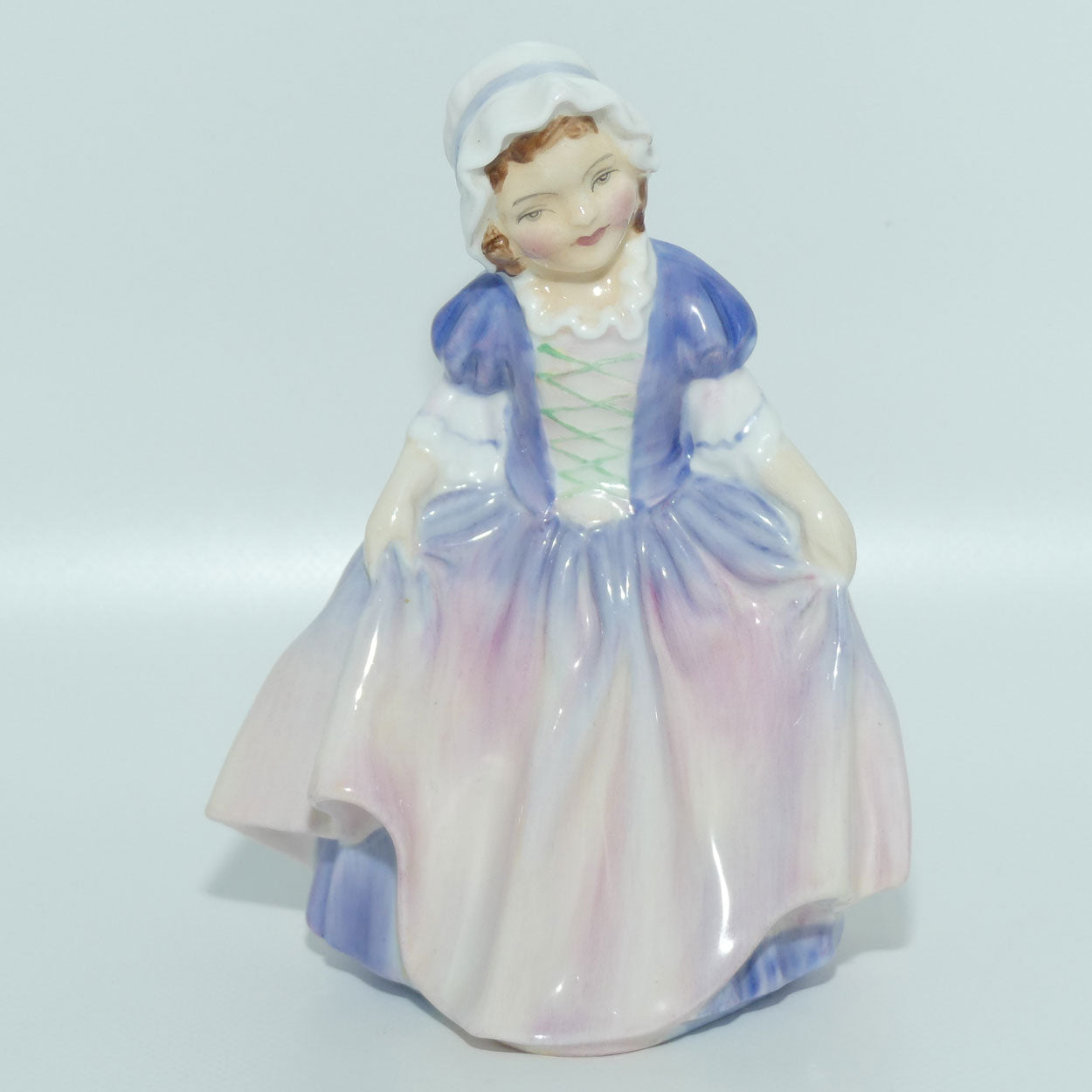 HN1678 Royal Doulton figure Dinky Do | early version