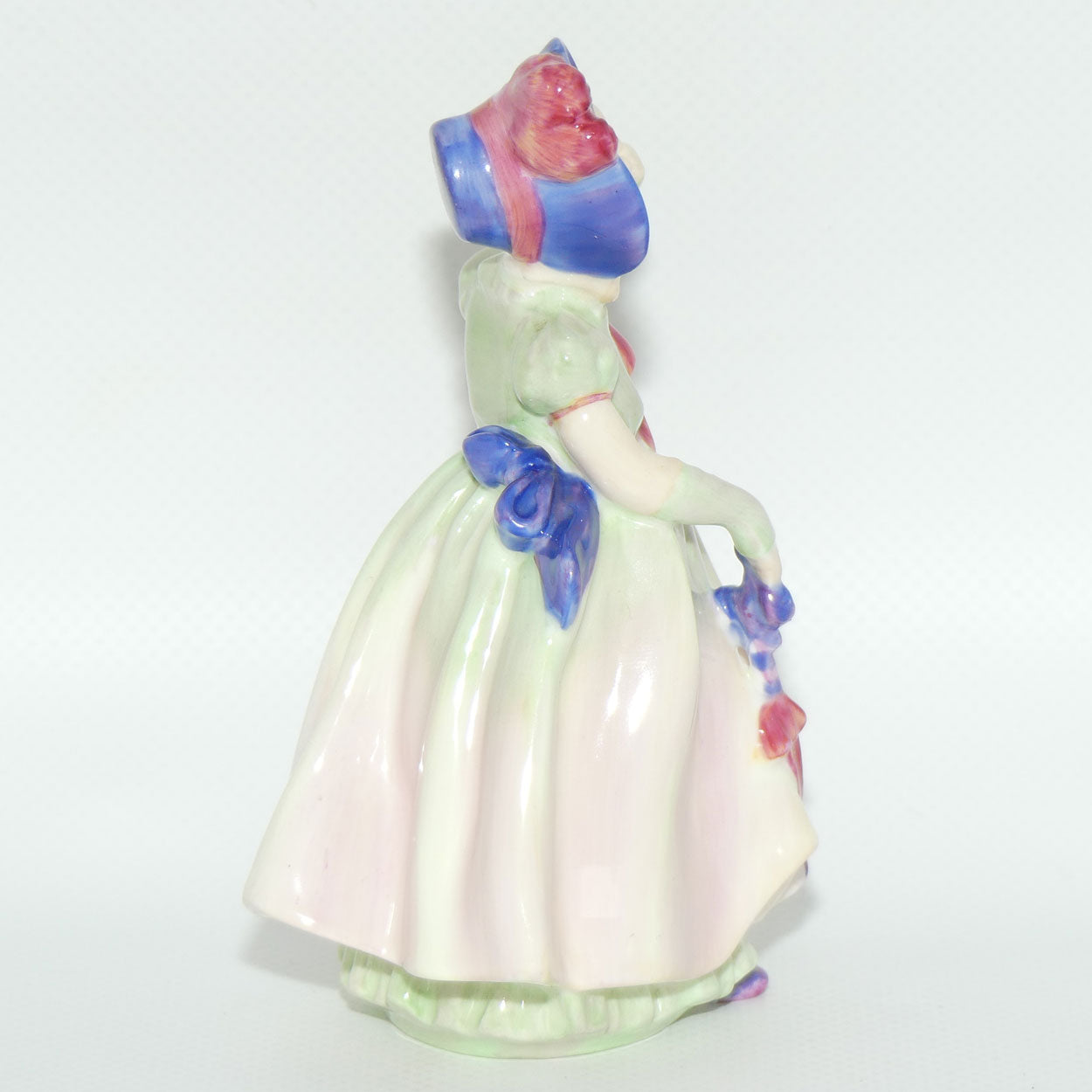 HN1679 Royal Doulton figure Babie | early version