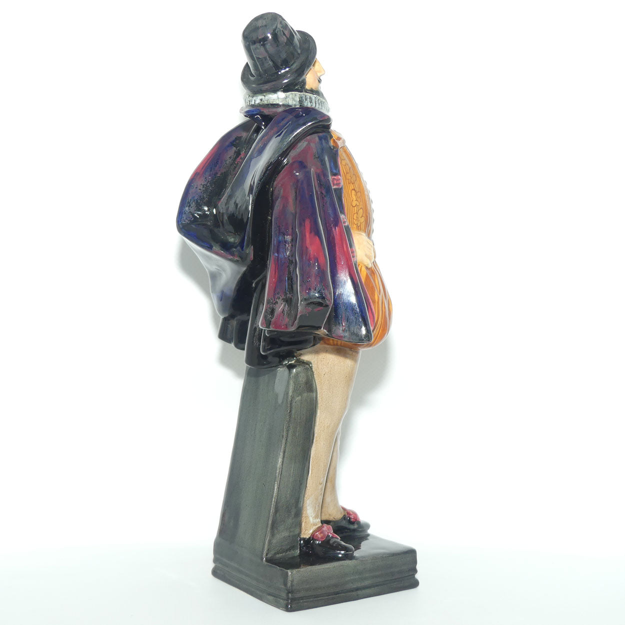 HN1751 Royal Doulton figure Sir Walter Raleigh