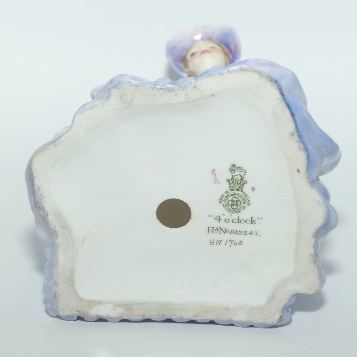 HN1760 Royal Doulton figure 4 O'Clock