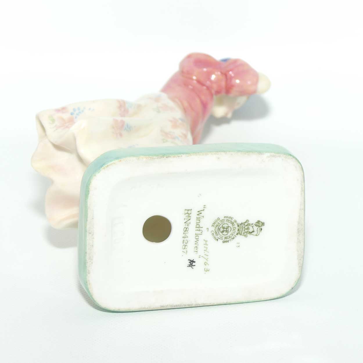 HN1763 Royal Doulton figure Windflower | c.1941