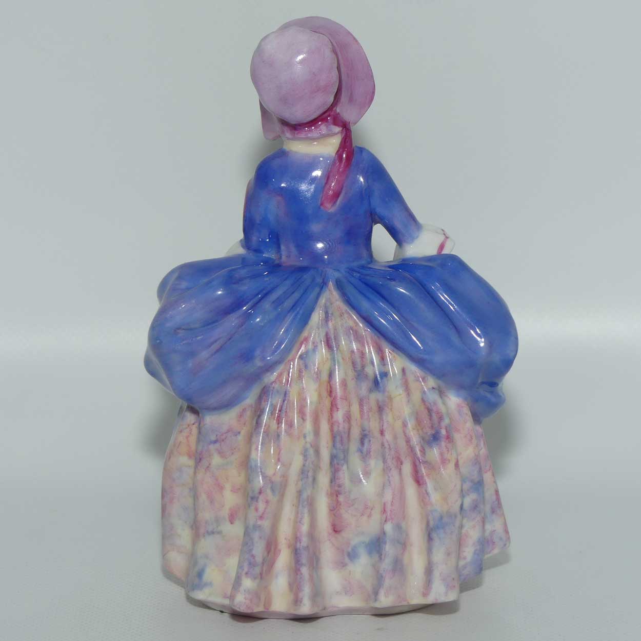 HN1810 Royal Doulton figure Bo Peep | c.1942 | Rare colour