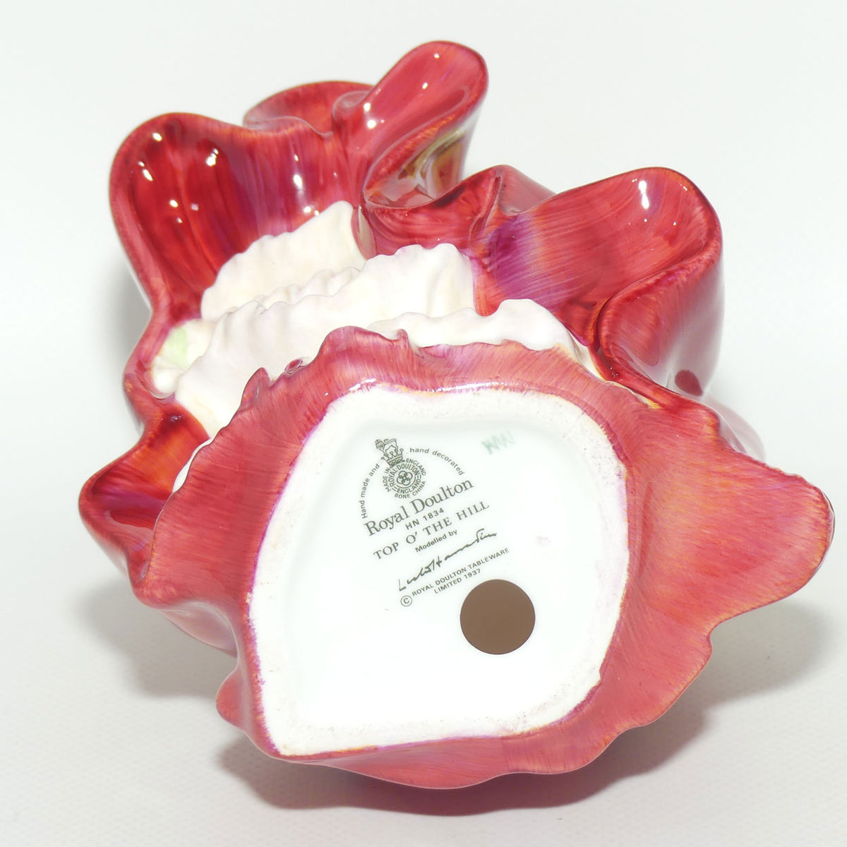 HN1834 Royal Doulton figure Top O' The Hill | Red | 1980s
