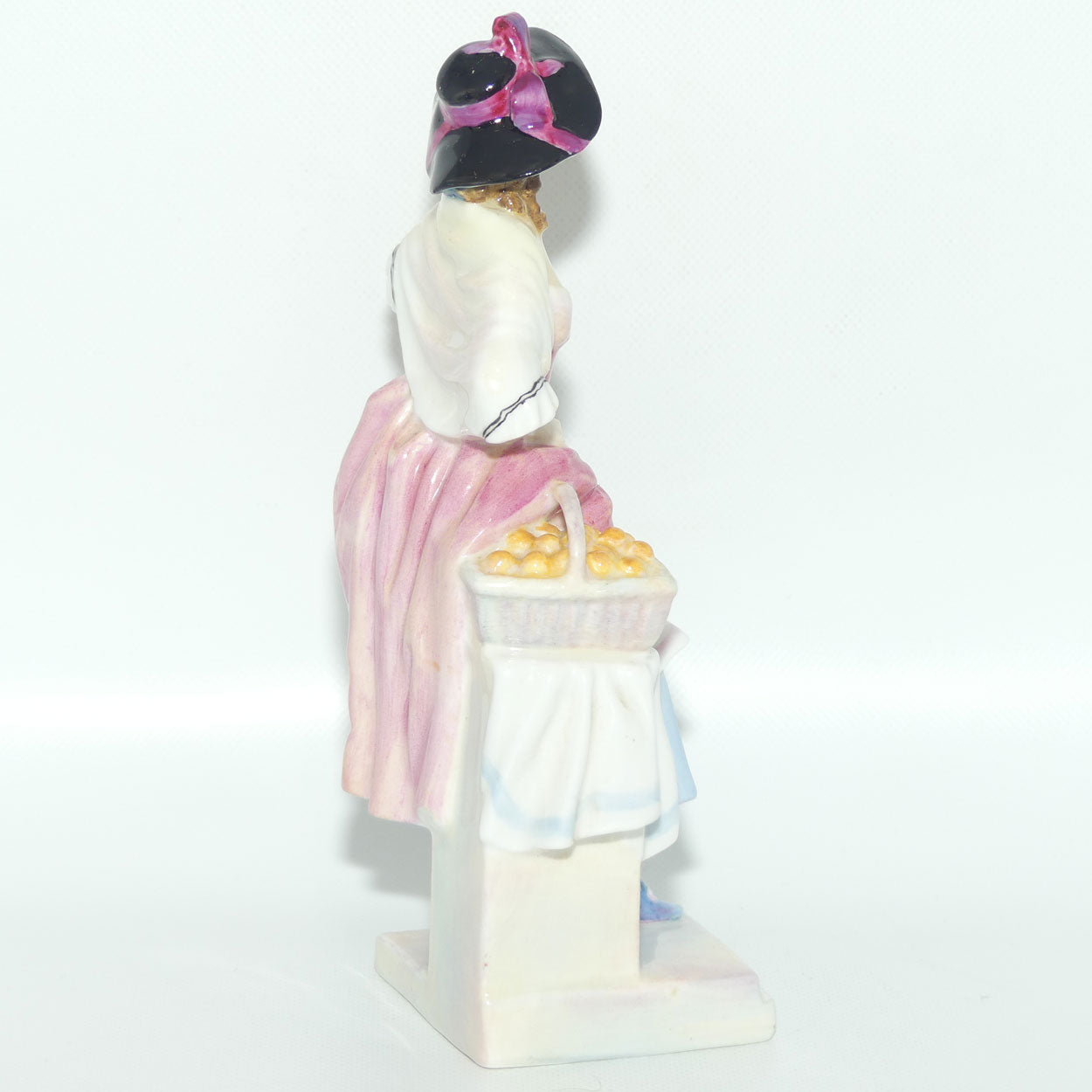 HN1887 Royal Doulton figure Nell Gwynn