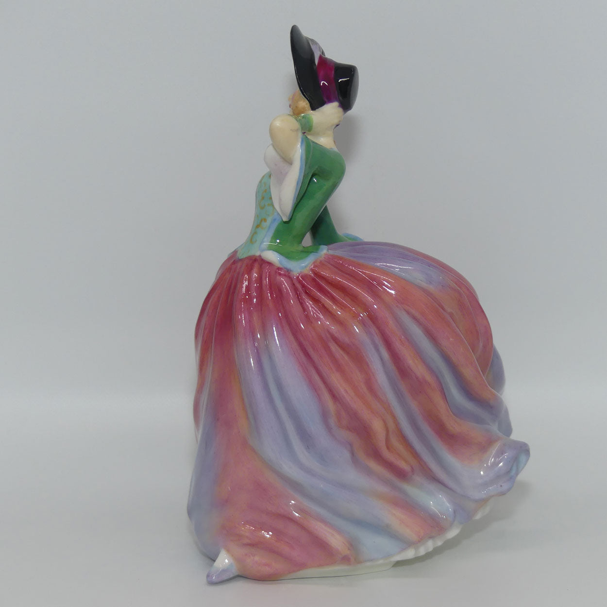 HN1911 Royal Doulton figure Autumn Breezes | Green and Pink