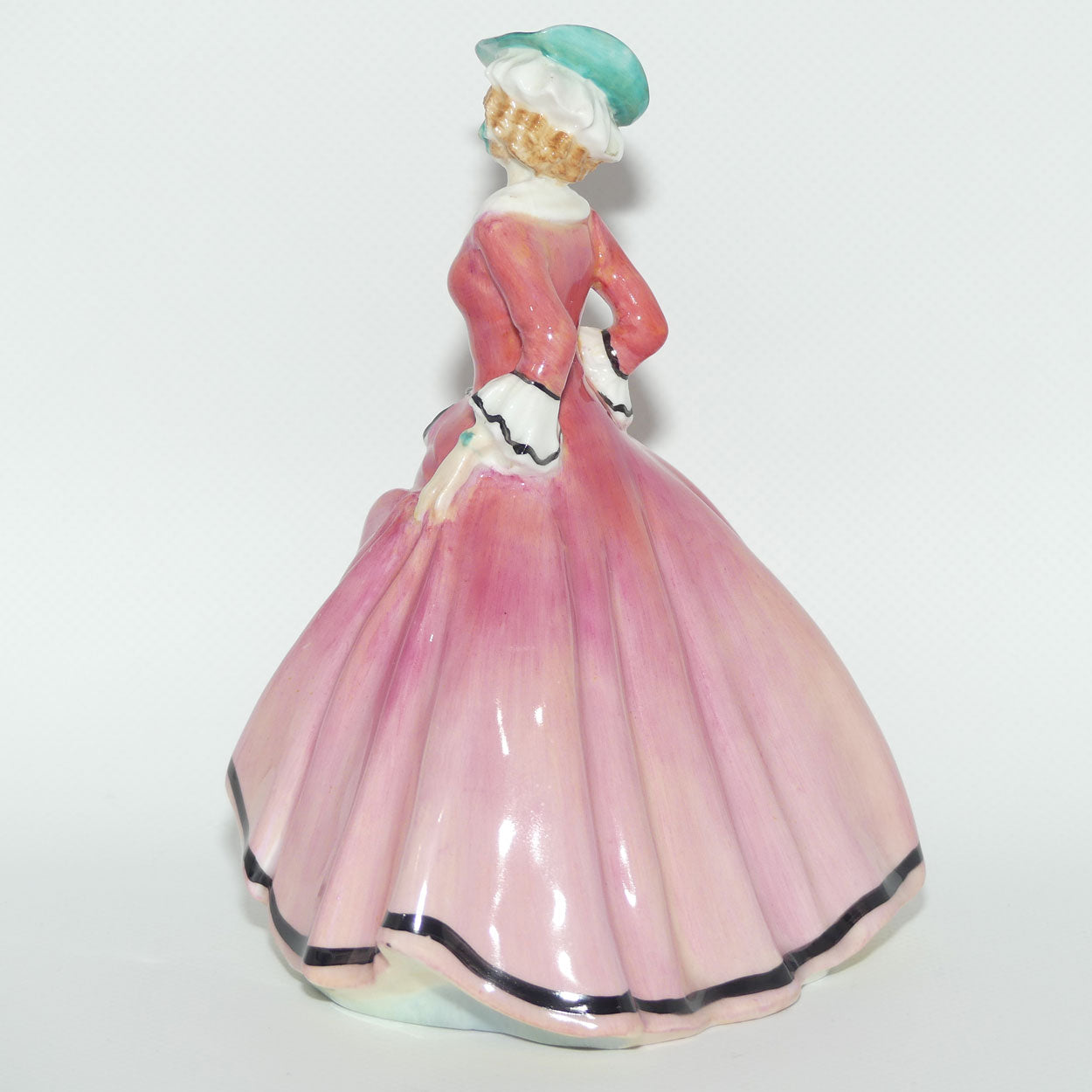 HN1918 Royal Doulton figure Sweet Suzy