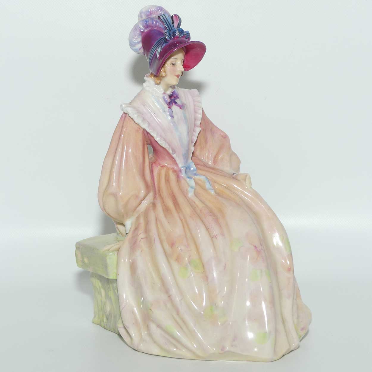 HN1931 Royal Doulton figure Meriel | c.1941