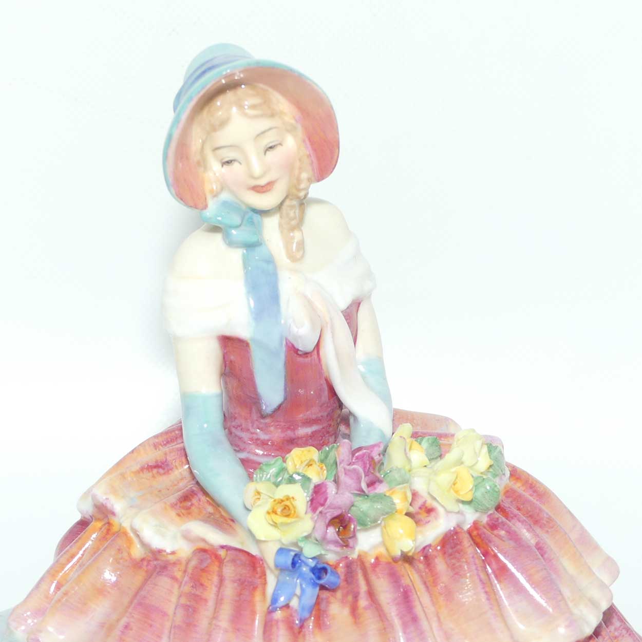 HN1944 Royal Doulton figure Daydreams | Red | rare colour version
