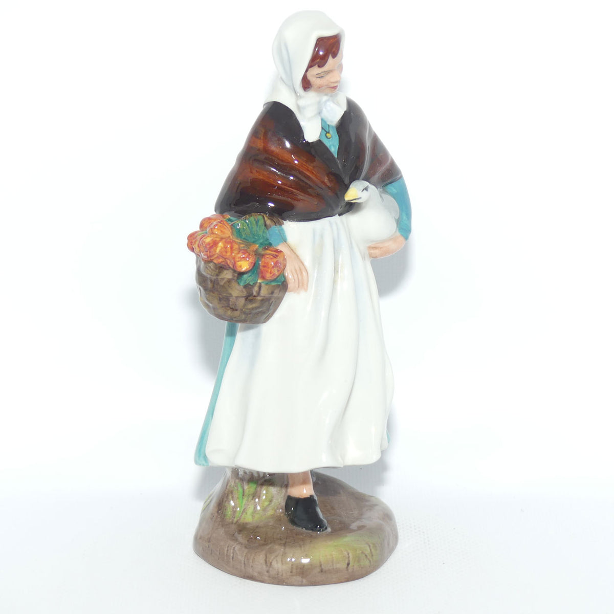 HN1991 Royal Doulton figure A Country Lass