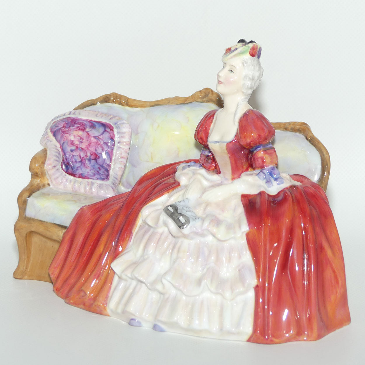 HN1997 Royal Doulton figure Belle O' the Ball