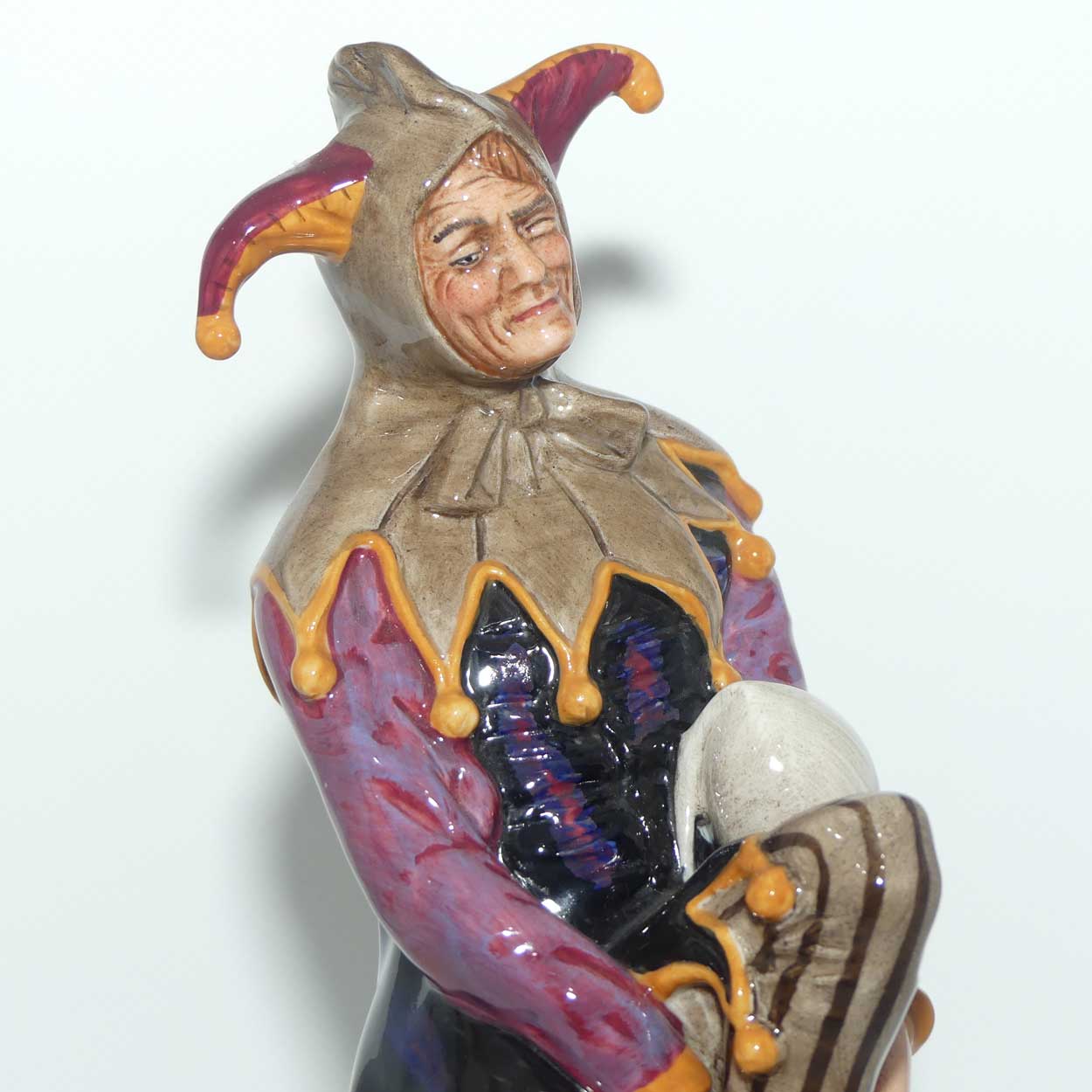 HN2016 Royal Doulton figure The Jester | 1980s era