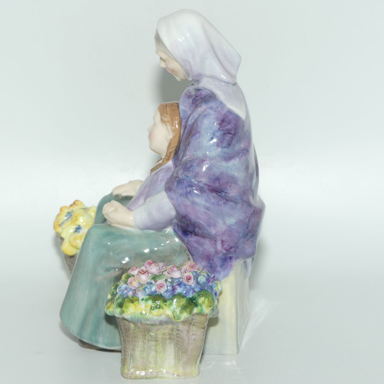 HN2031 Royal Doulton figure Granny's Heritage | #1