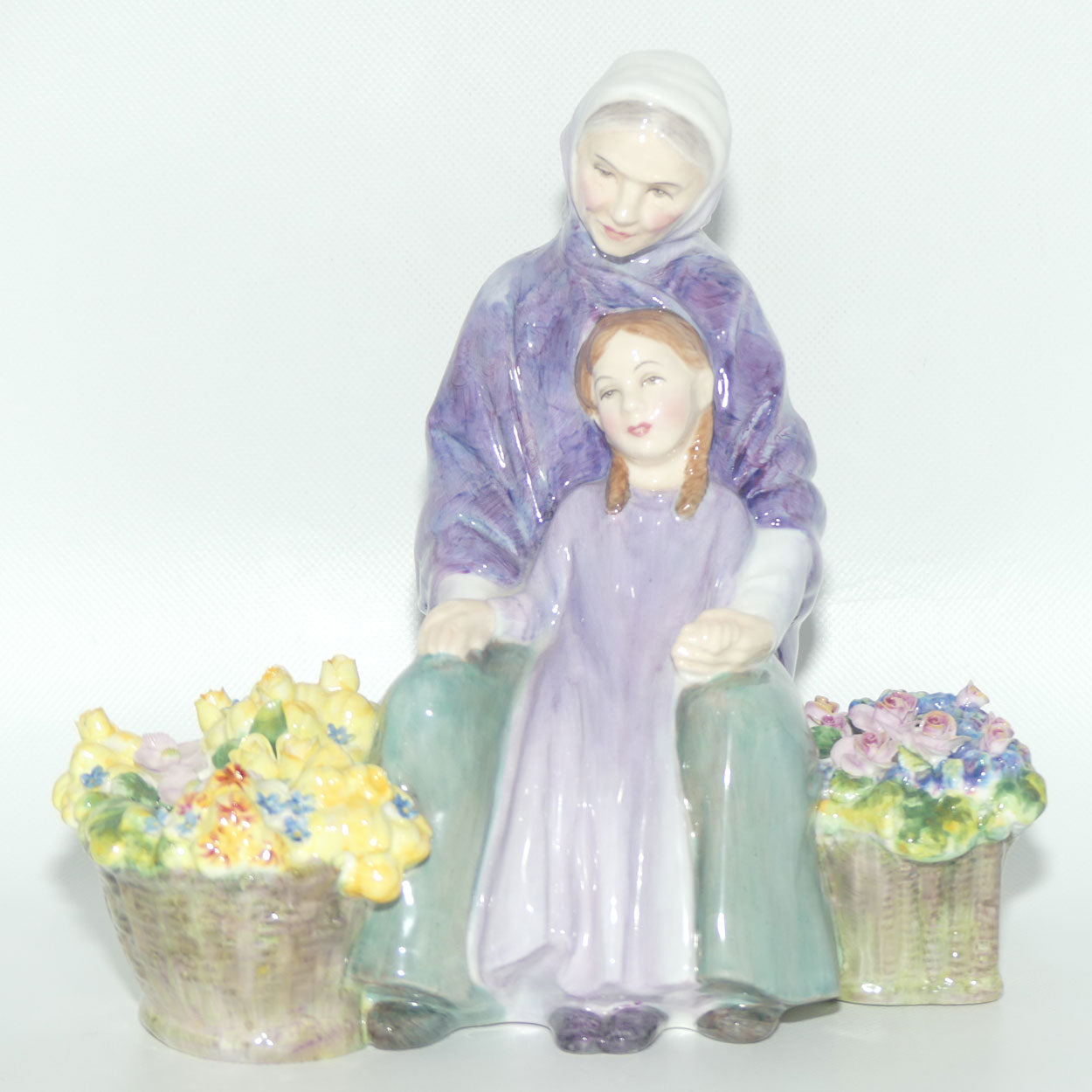 HN2031 Royal Doulton figure Granny's Heritage | #1