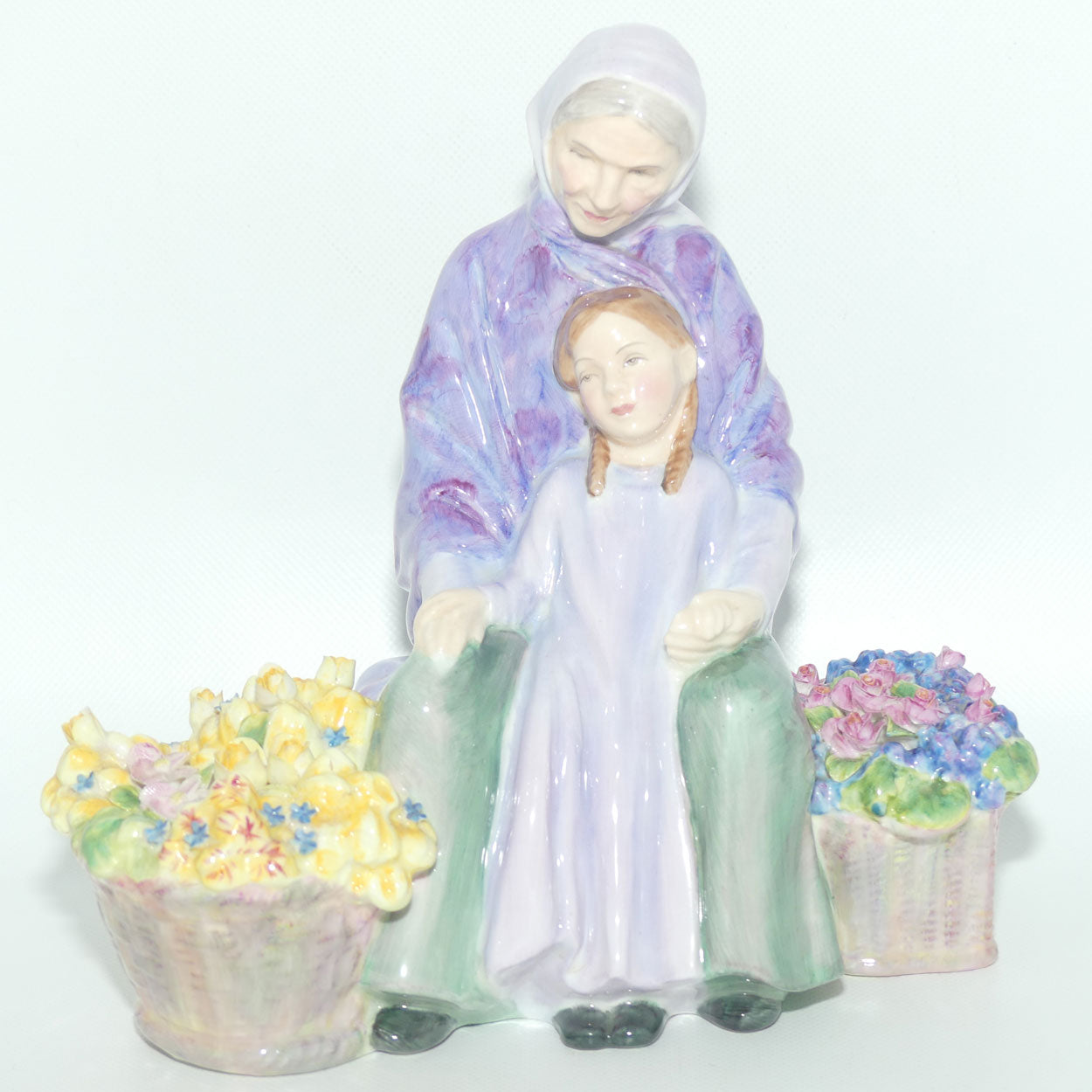 HN2031 Royal Doulton figure Granny's Heritage | #2