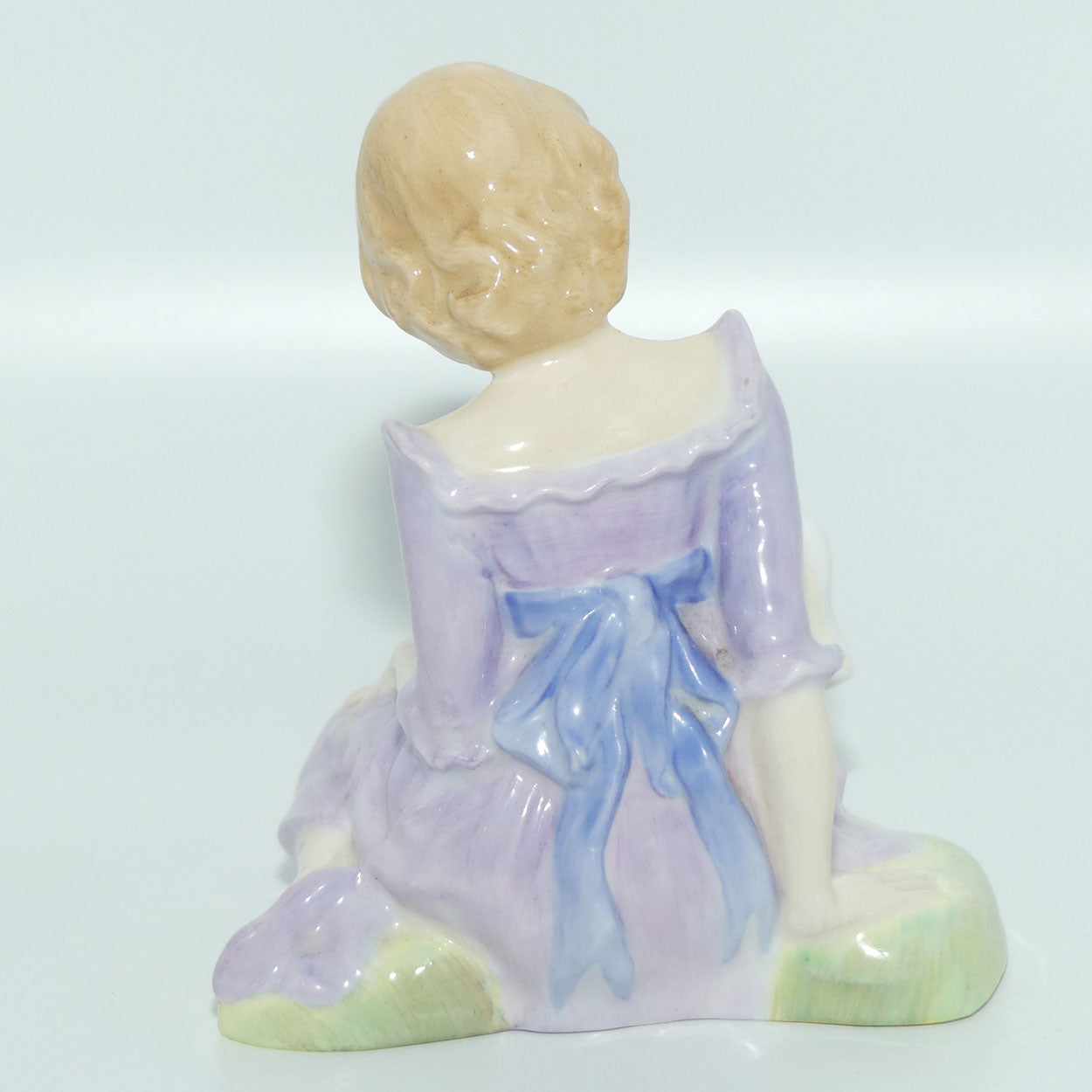 HN2048 Royal Doulton figure Mary Had a Little Lamb 