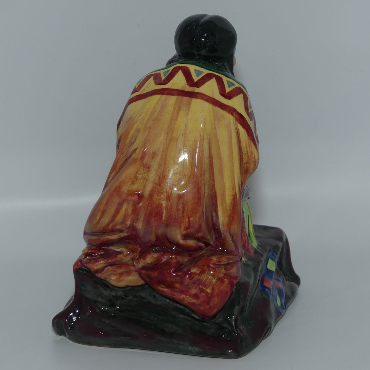 Royal Doulton figure Calumet HN2068 | Designer: CJ Noke | Issued: 1950 - 1953