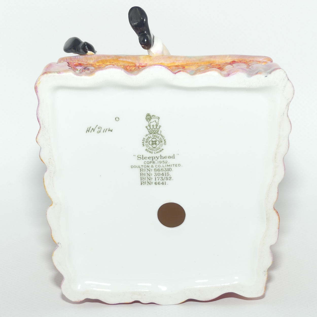 HN2114 Royal Doulton figure Sleepyhead | #1