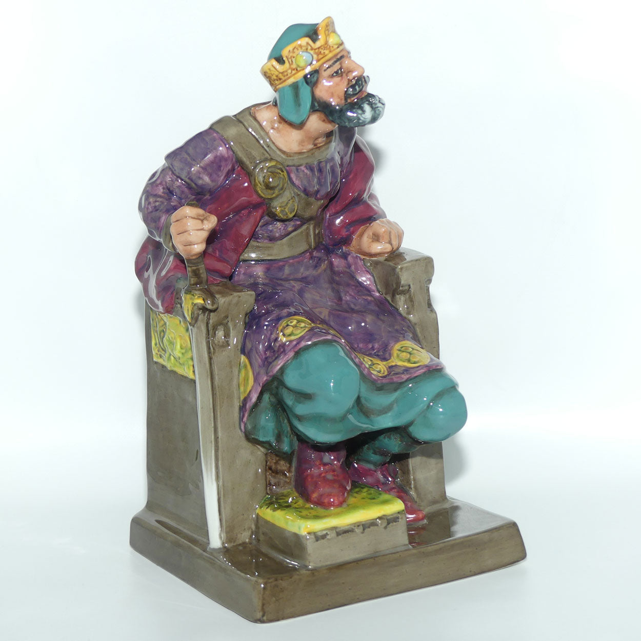 HN2134 Royal Doulton figure The Old King 