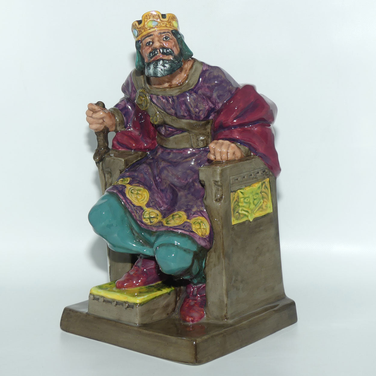 HN2134 Royal Doulton figure The Old King 