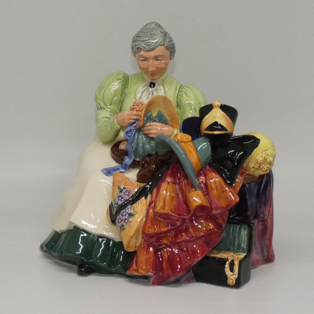 hn2145-royal-doulton-figure-wardrobe-mistress