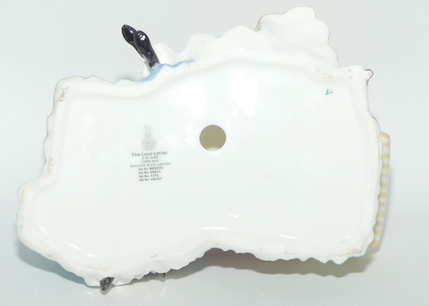 HN2149 Royal Doulton figure Love Letter |#2