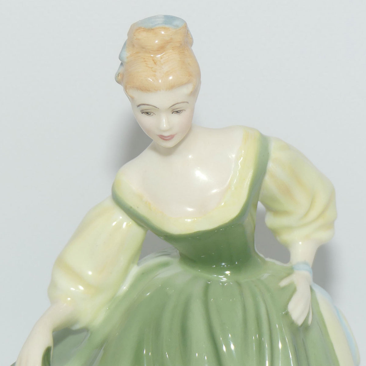 HN2193 Royal Doulton figure Fair Lady | Green | #1