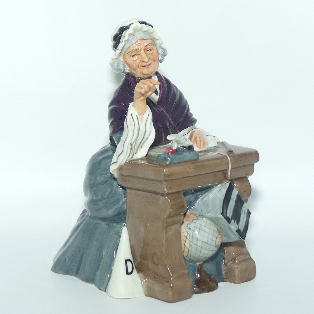 HN2223 Royal Doulton figure Schoolmarm | early version