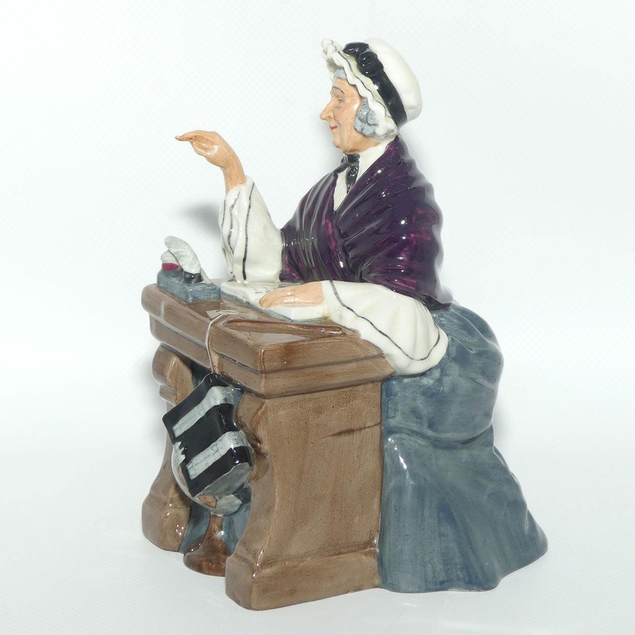 HN2223 Royal Doulton figure Schoolmarm | early version