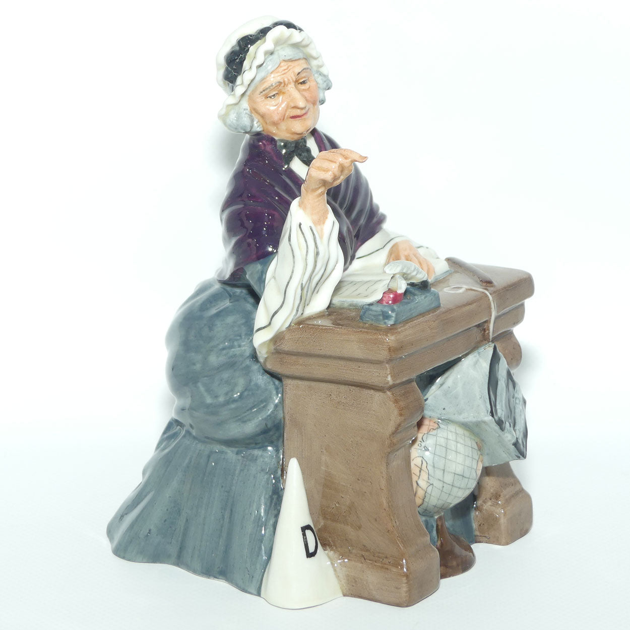 HN2223 Royal Doulton figure Schoolmarm | early version