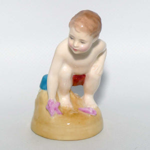 HN2263 Royal Doulton figure Sea Shore