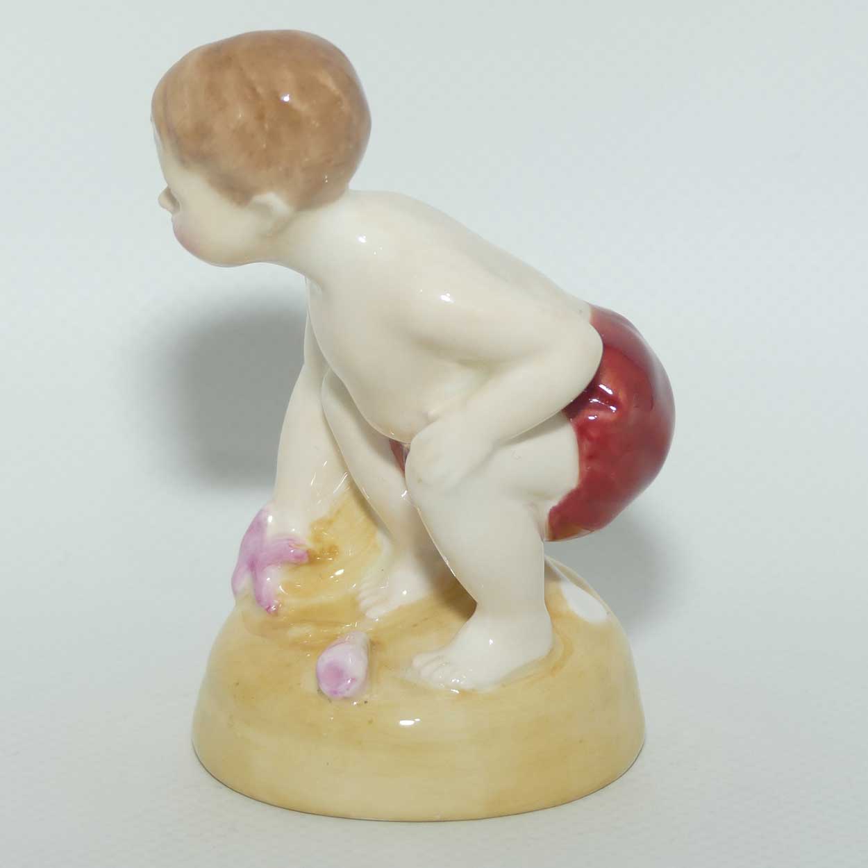 HN2263 Royal Doulton figure Sea Shore