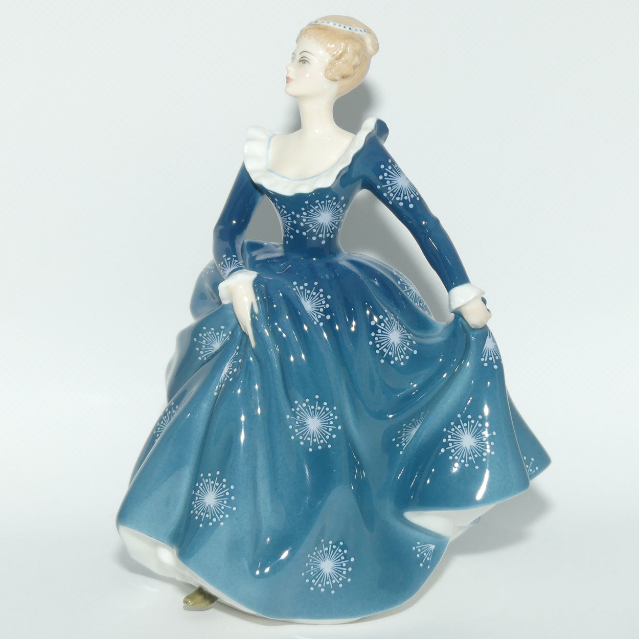 HN2334 Royal Doulton figure Fragrance | Blue