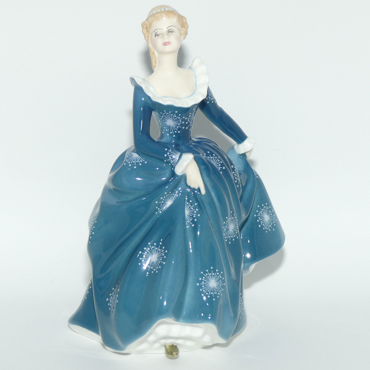 HN2334 Royal Doulton figure Fragrance | Blue