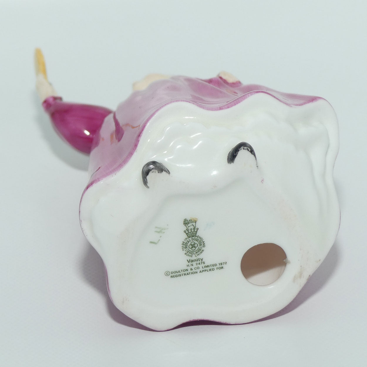 HN2475 Royal Doulton figure Vanity