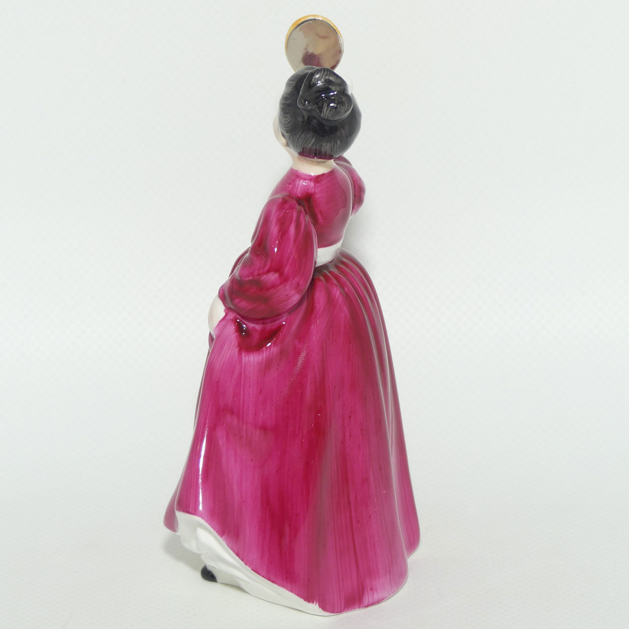 HN2475 Royal Doulton figure Vanity | #2