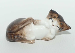 HN2579 Royal Doulton Character Kitten figure | Lying on Back