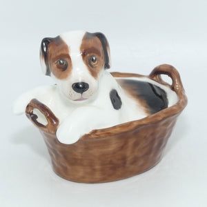 hn2587-royal-doulton-terrier-sitting-in-basket-2