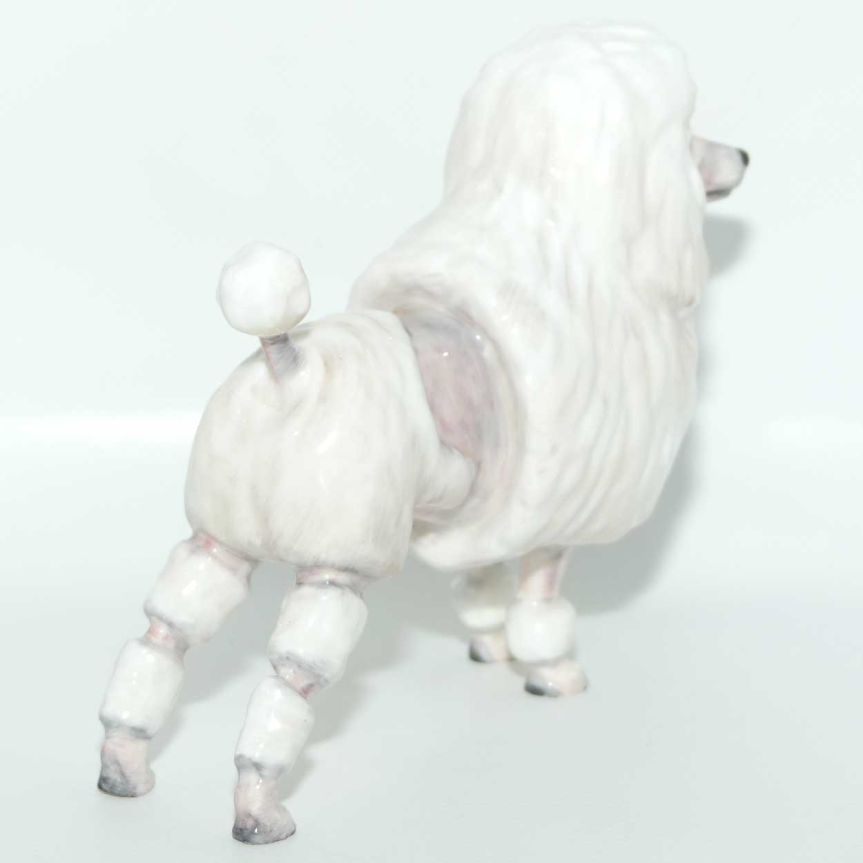 HN2631 Royal Doulton French Poodle | Medium