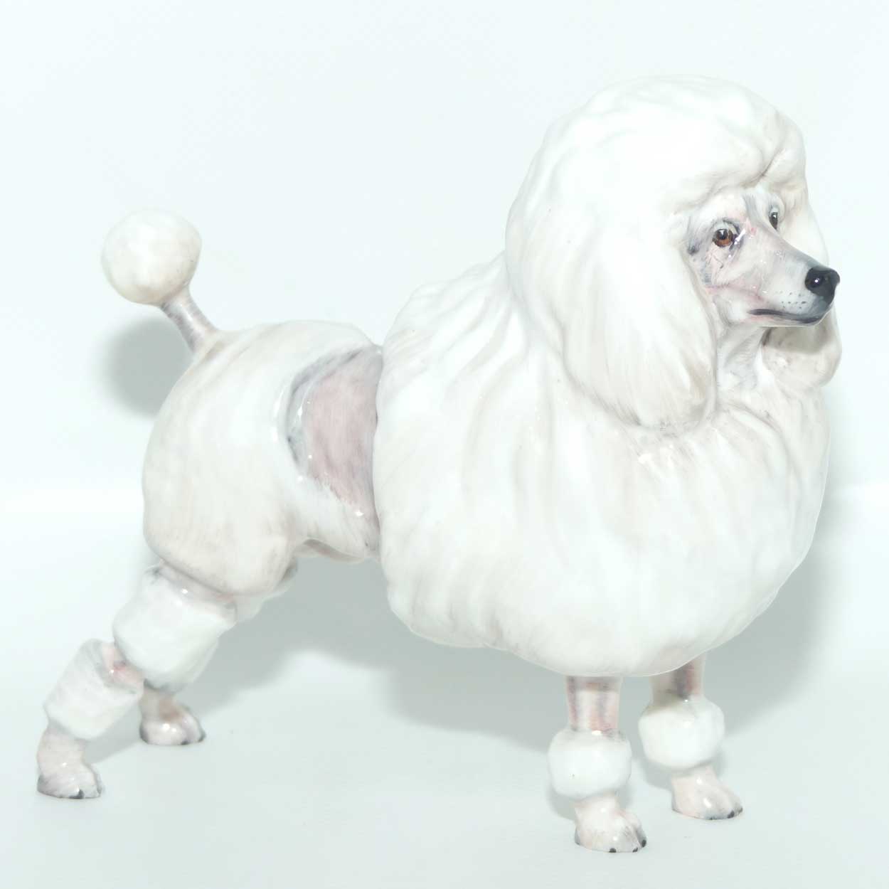 HN2631 Royal Doulton French Poodle | Medium