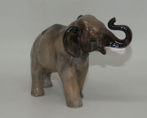 hn2644-royal-doulton-elephant-trunk-in-salute-grey