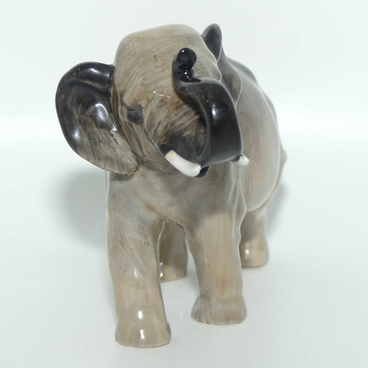 HN2644 Royal Doulton Elephant Trunk in Salute (Grey)