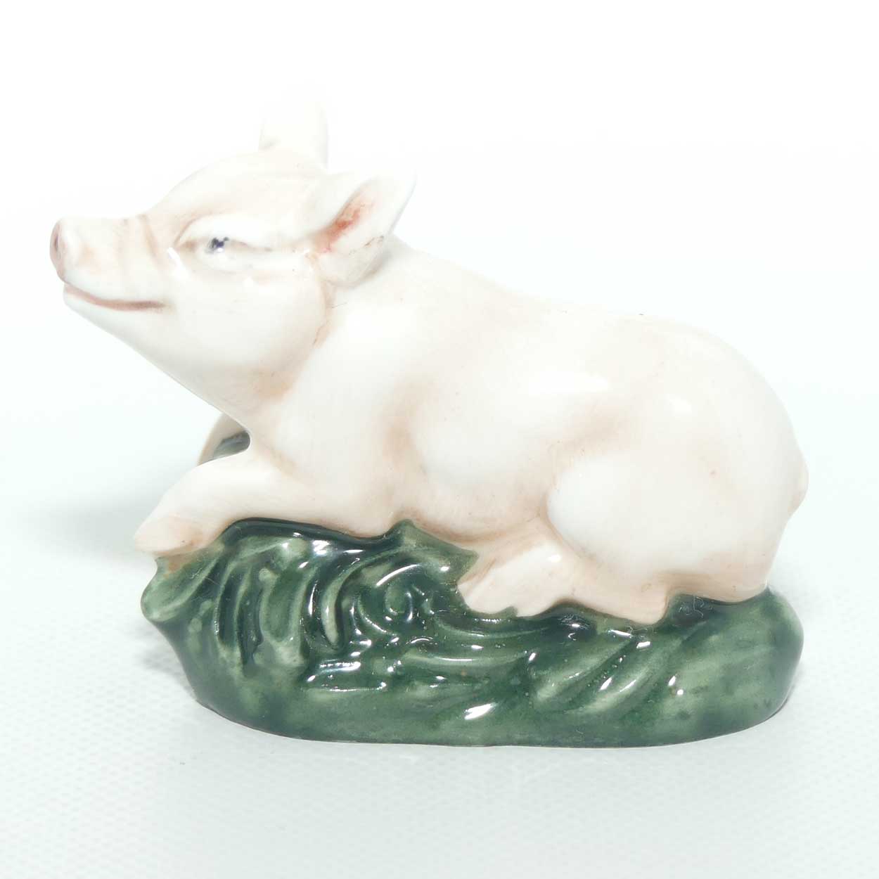 HN2648 Royal Doulton figure Piglet